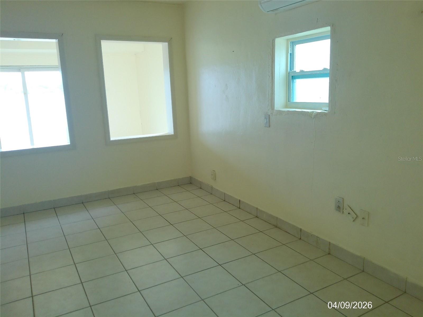1111 CYPRESS GARDENS BLVD SE #12, WINTER HAVEN, FL, 33880