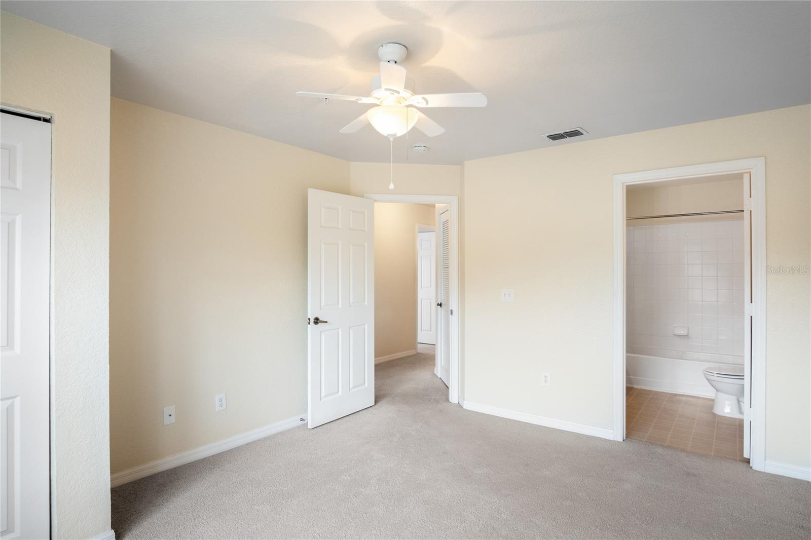 4009 VENETIAN BAY DR #102, KISSIMMEE, FL, 34741