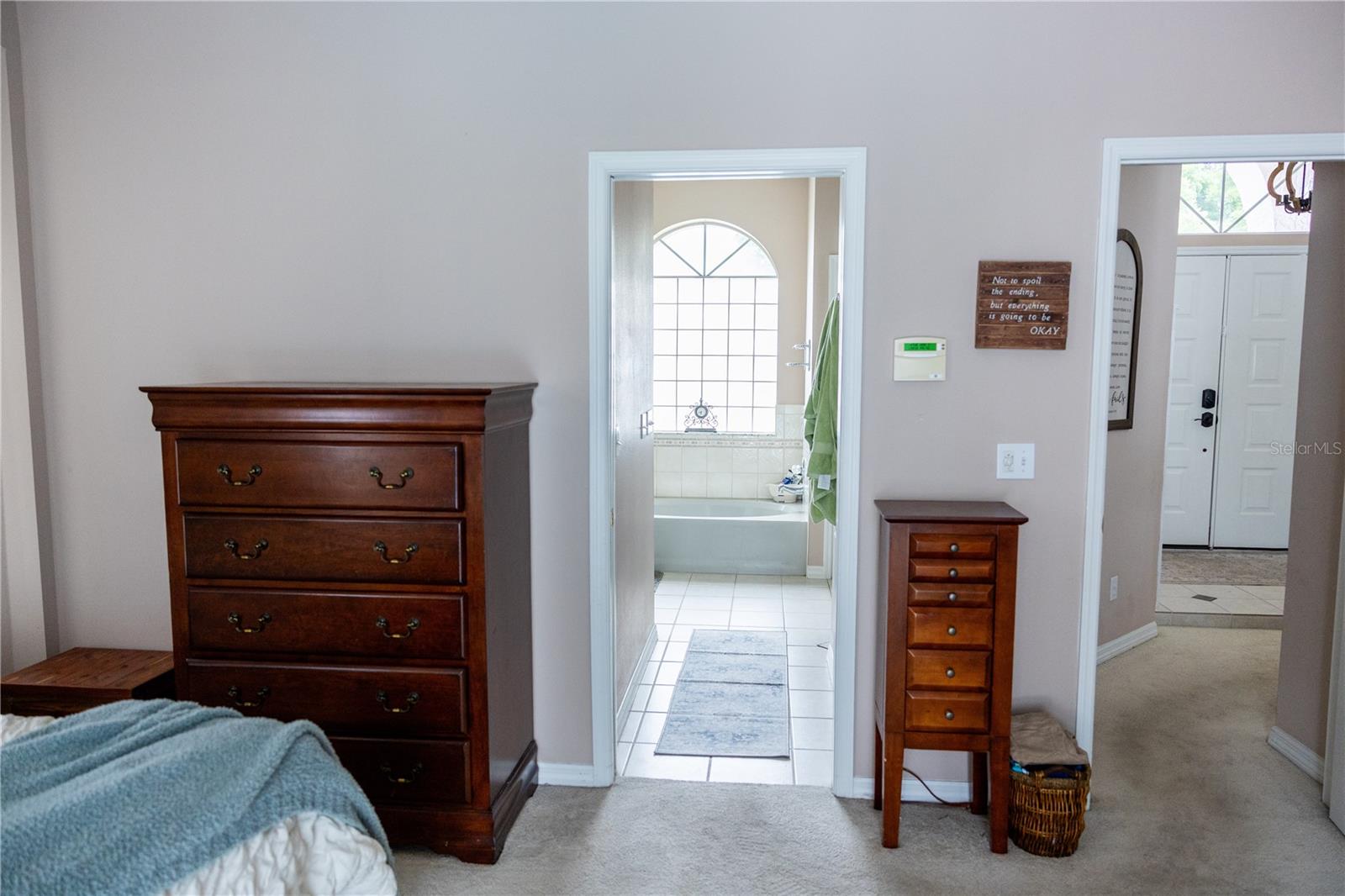 6305 S QUEENSWAY DR, TEMPLE TERRACE, FL, 33617