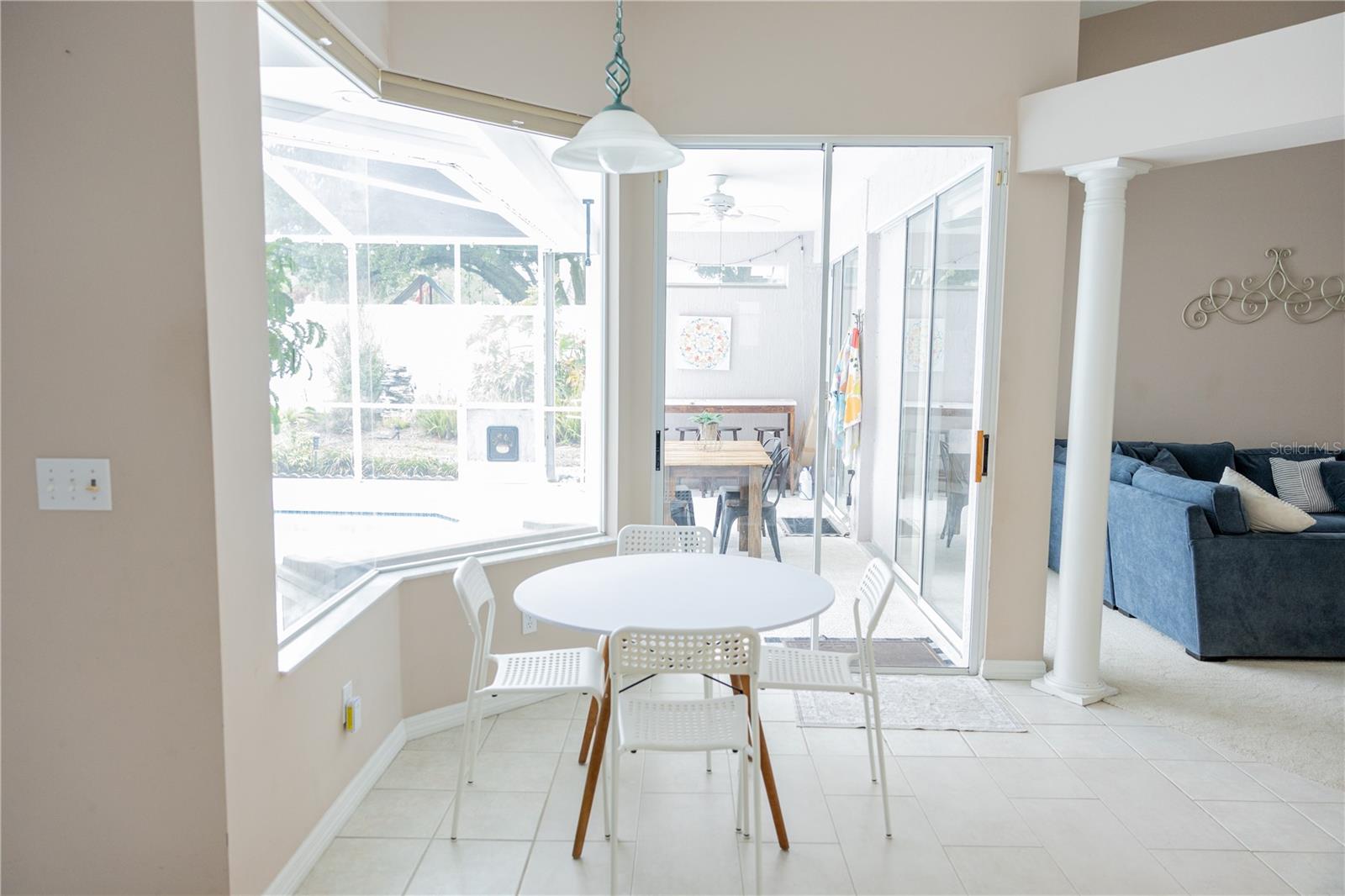 6305 S QUEENSWAY DR, TEMPLE TERRACE, FL, 33617
