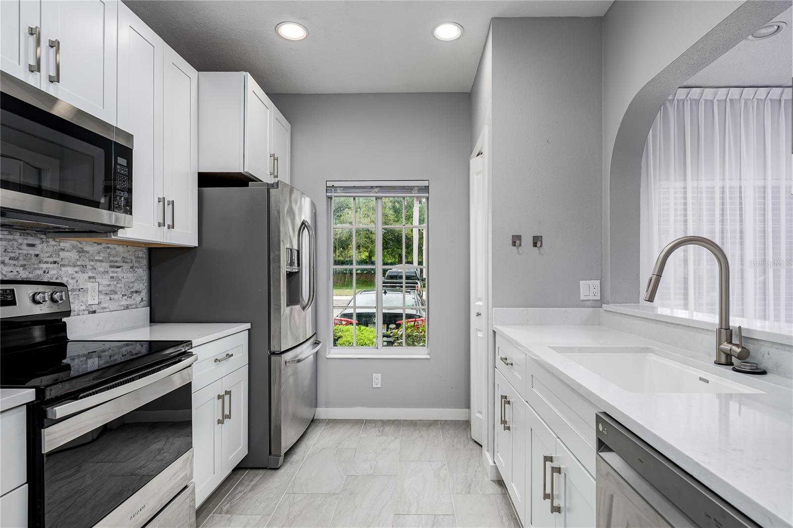 208 CAPE HARBOUR LOOP #101, BRADENTON, FL, 34212