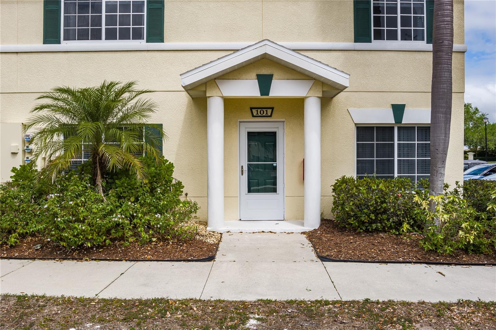 208 CAPE HARBOUR LOOP #101, BRADENTON, FL, 34212