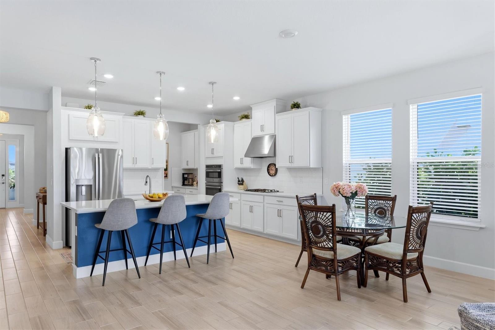 9268 TEQUILA SUNRISE DR, SARASOTA, FL, 34241