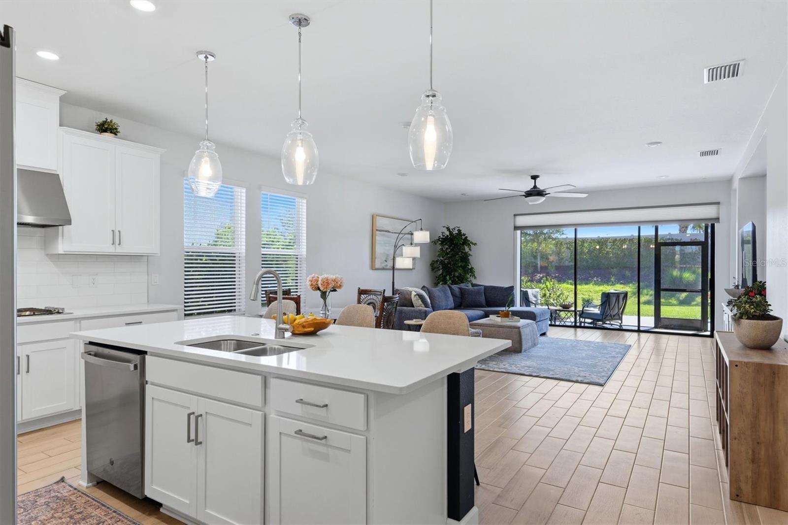 9268 TEQUILA SUNRISE DR, SARASOTA, FL, 34241