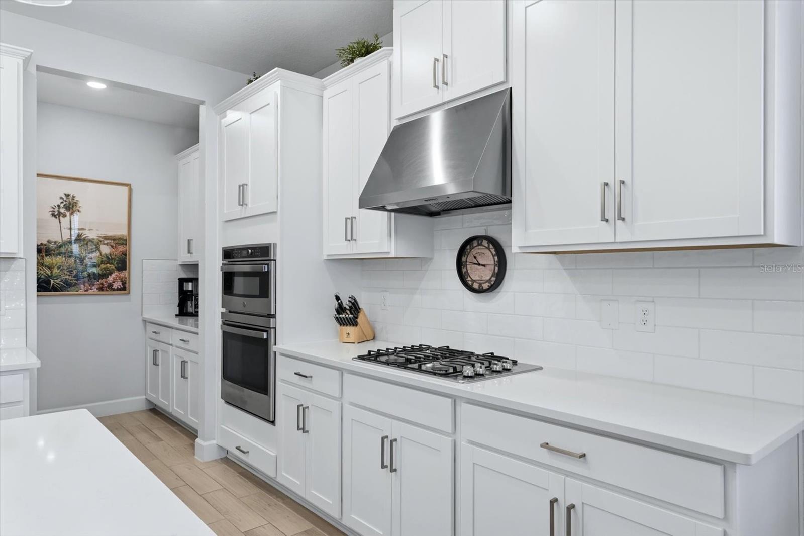 9268 TEQUILA SUNRISE DR, SARASOTA, FL, 34241