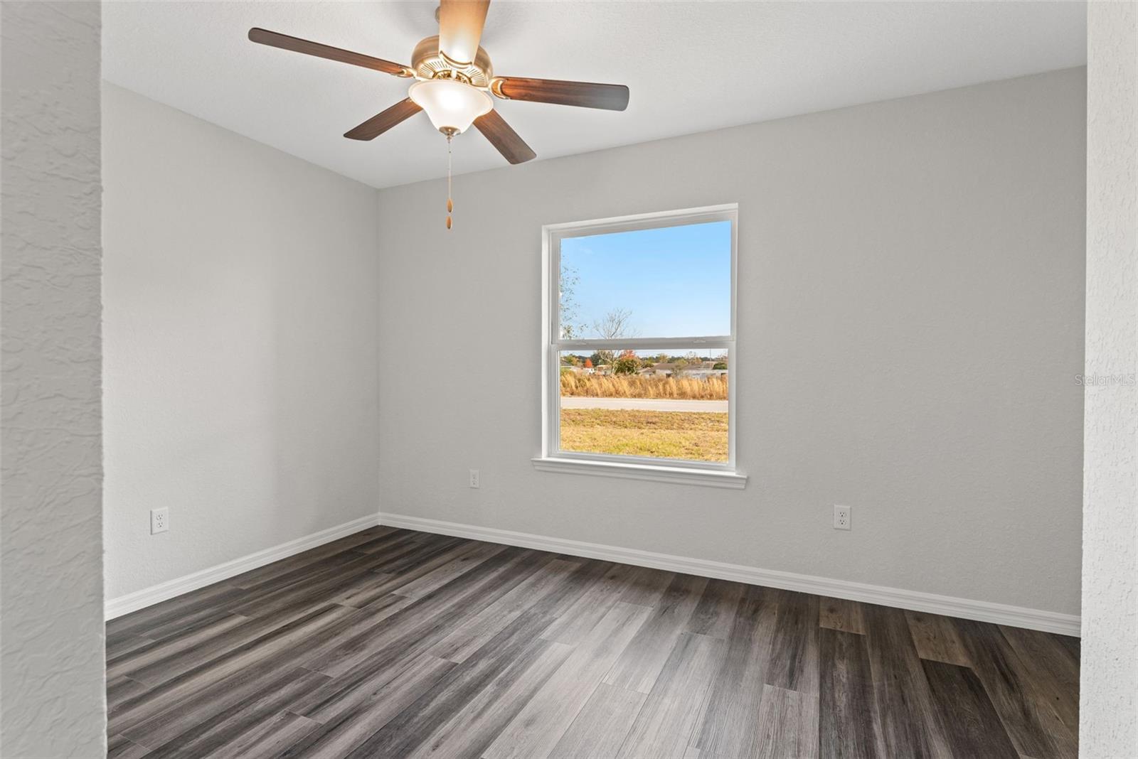 285 FISHER WAY, OCKLAWAHA, FL, 32179