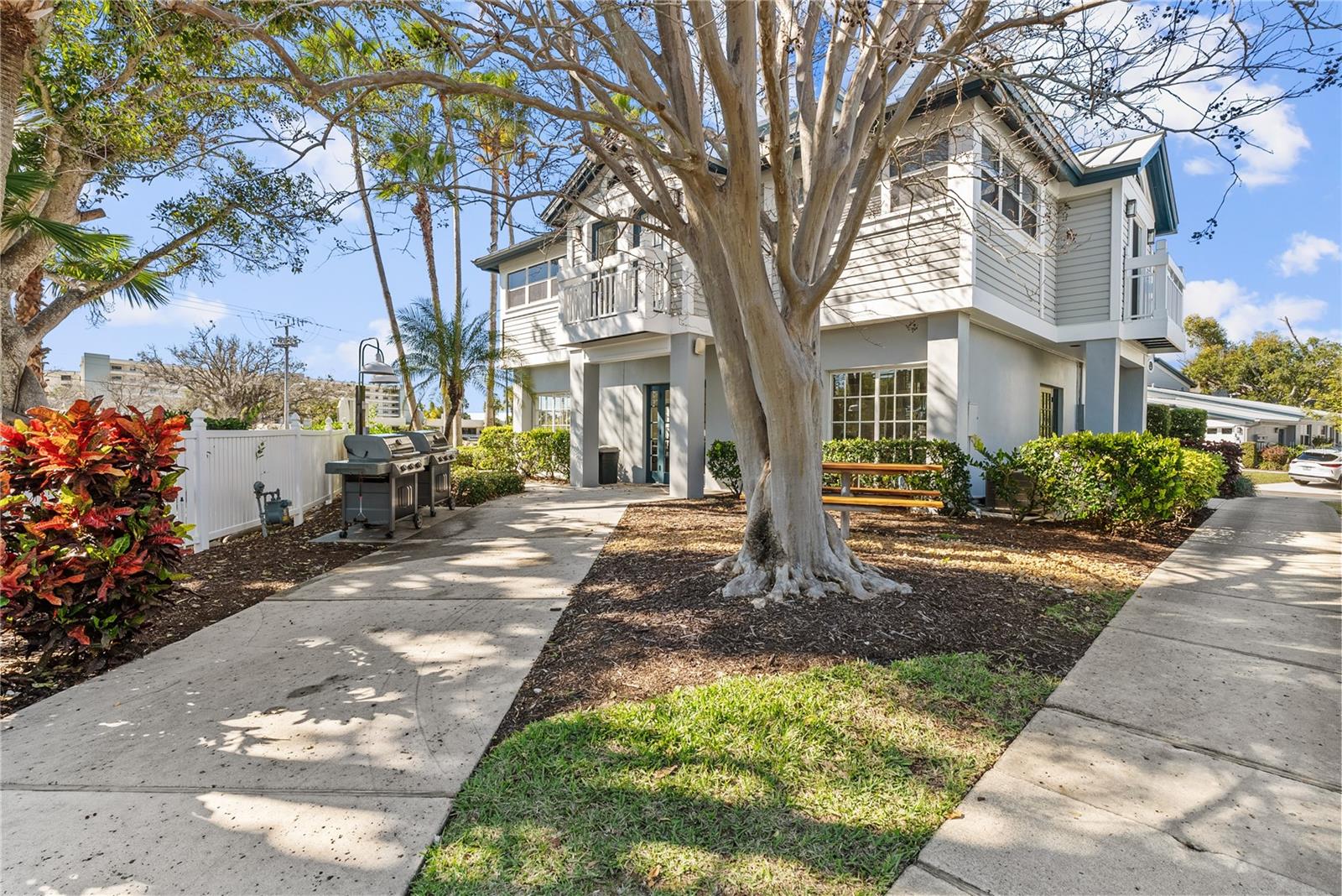 1332 SIESTA BAYSIDE DR #1332C, SARASOTA, FL, 34242