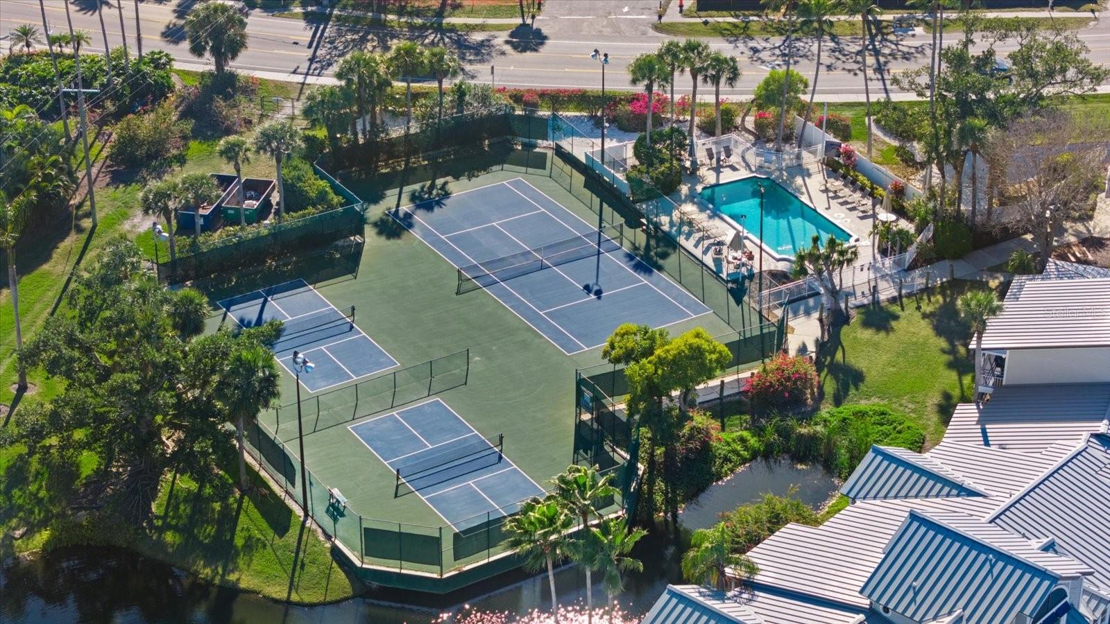 1332 SIESTA BAYSIDE DR #1332C, SARASOTA, FL, 34242