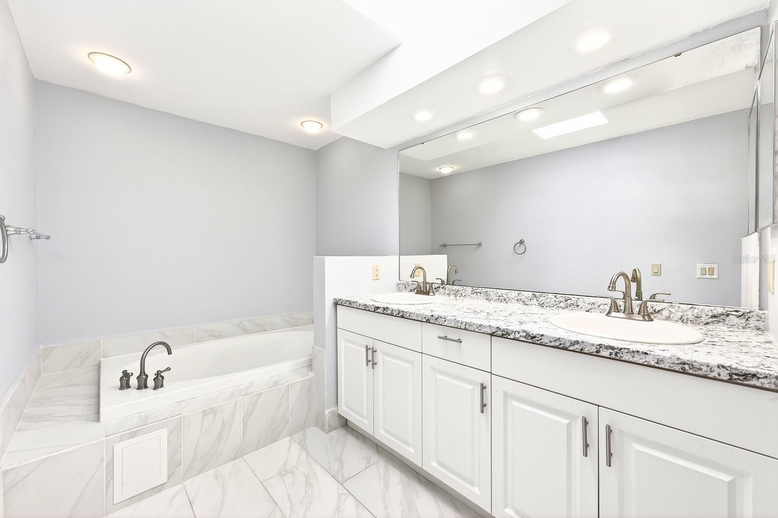 6103 CRYSTAL VIEW DR, ORLANDO, FL, 32819