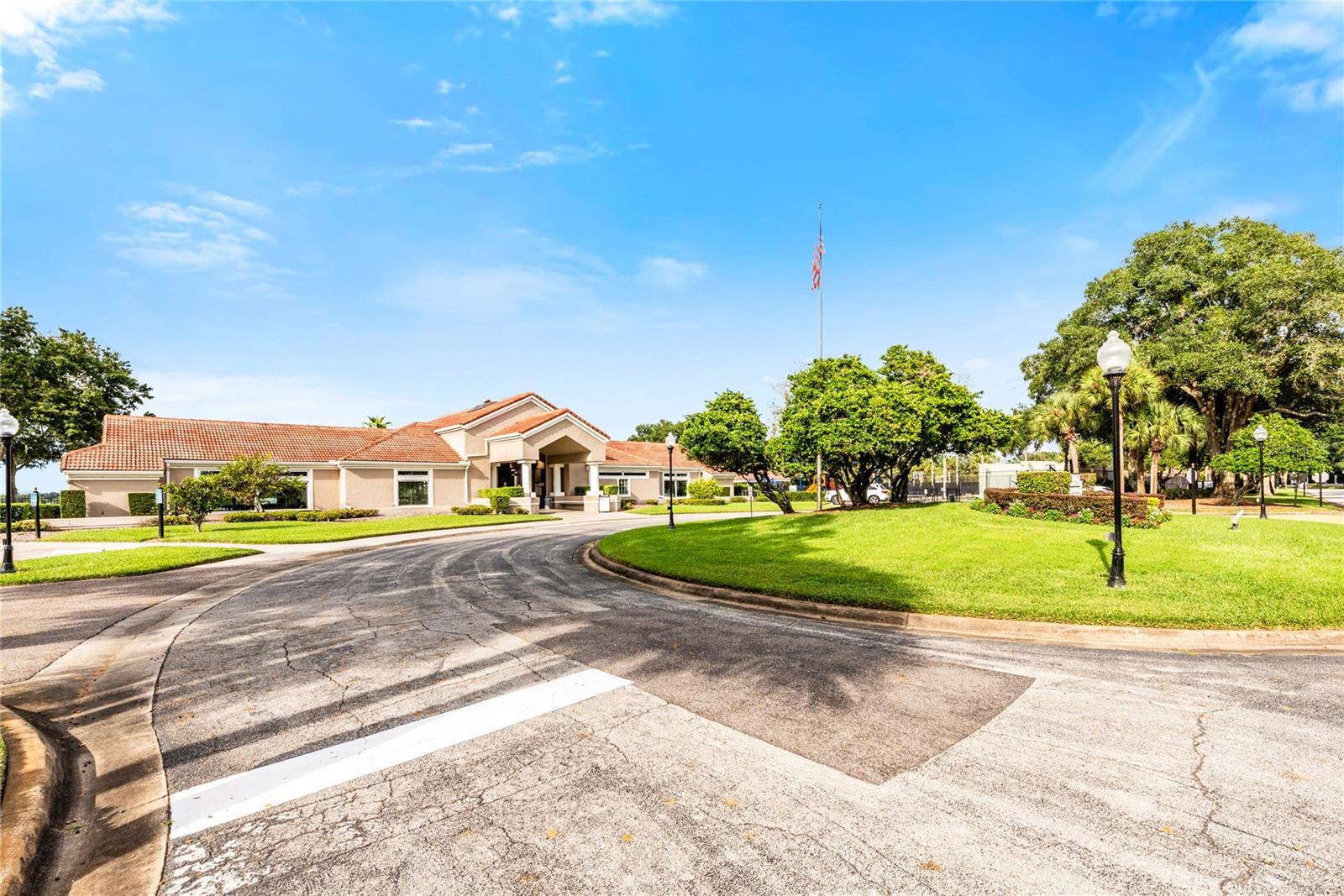 6103 CRYSTAL VIEW DR, ORLANDO, FL, 32819