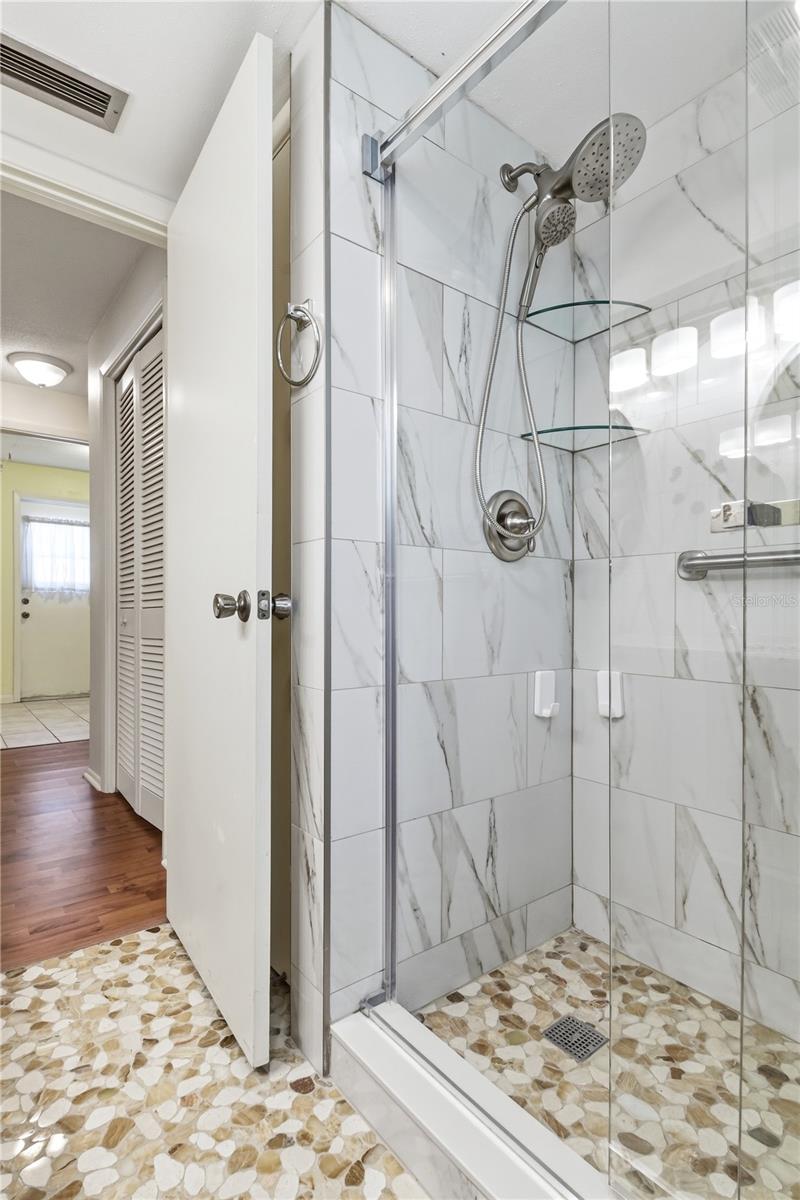 1904 GRANADA CT, CLEARWATER, FL, 33764