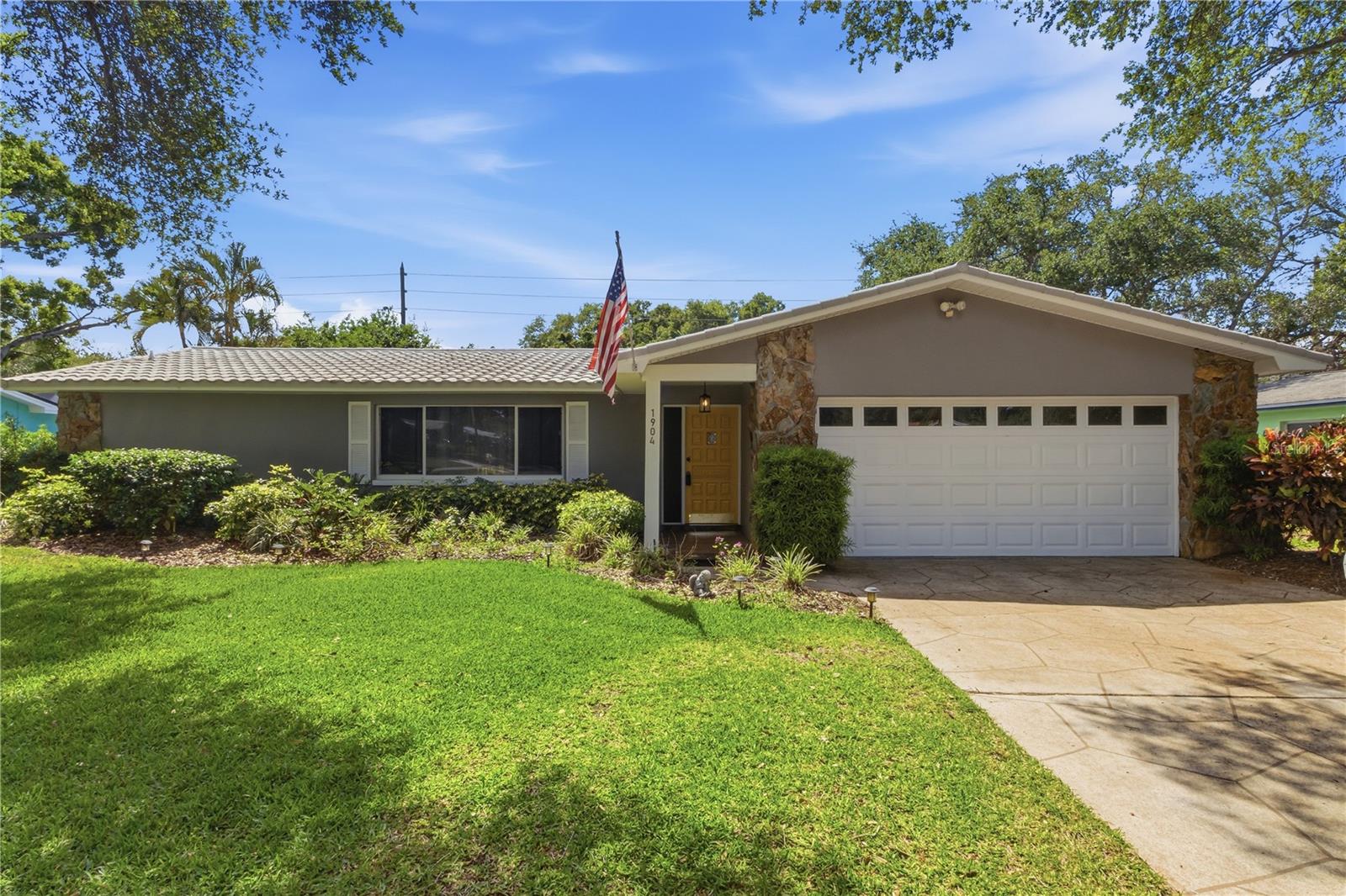 1904 GRANADA CT, CLEARWATER, FL, 33764