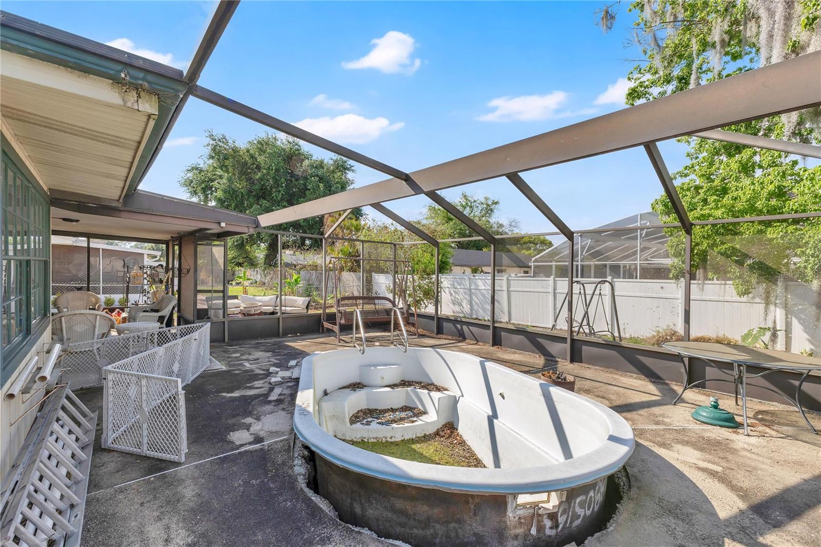 112 SANDBURG LN, WINTER HAVEN, FL, 33884