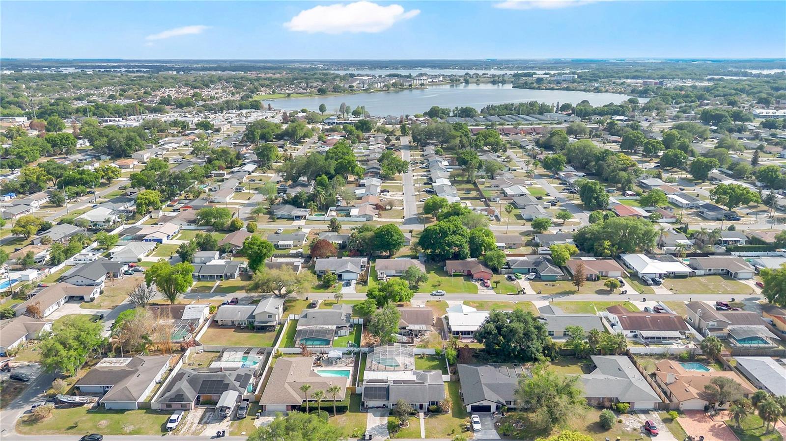 112 SANDBURG LN, WINTER HAVEN, FL, 33884