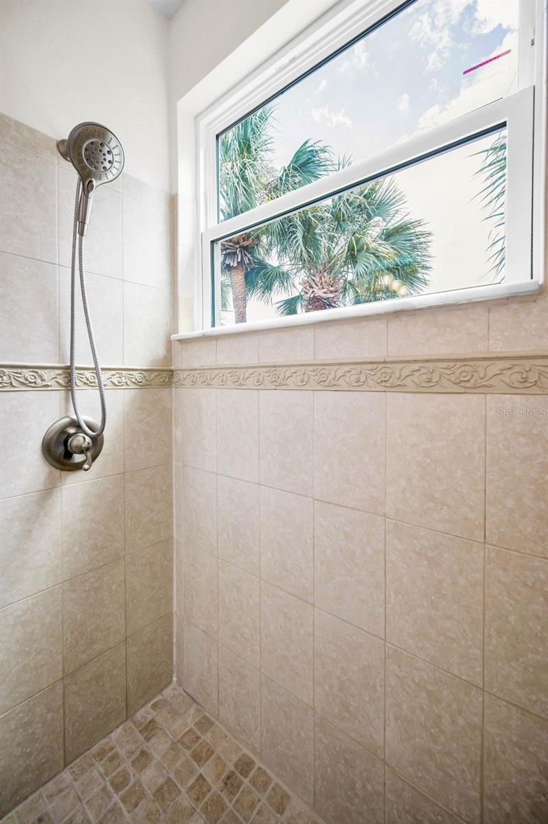913 NORMANDY TRACE RD #913, TAMPA, FL, 33602