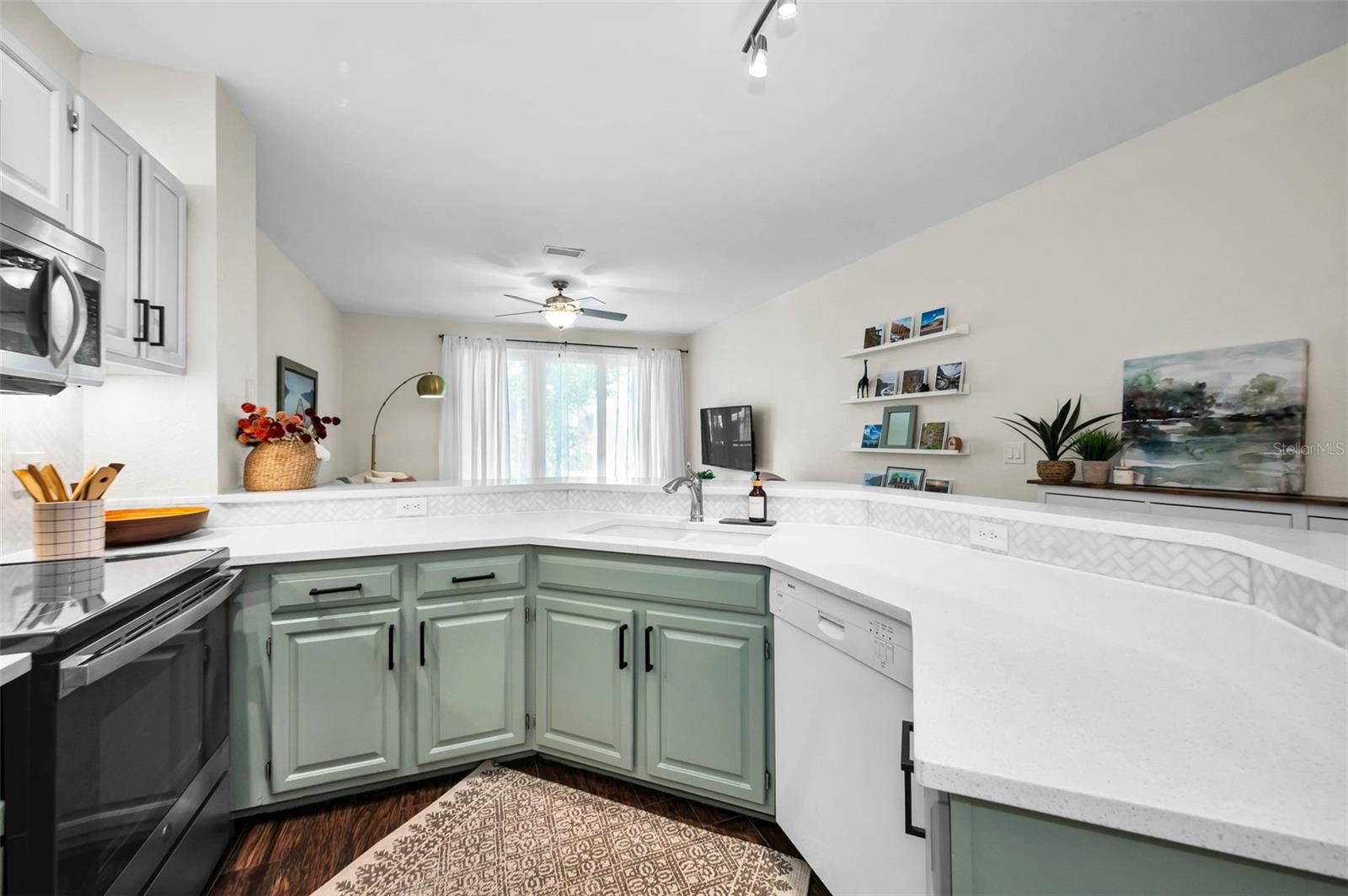 913 NORMANDY TRACE RD #913, TAMPA, FL, 33602