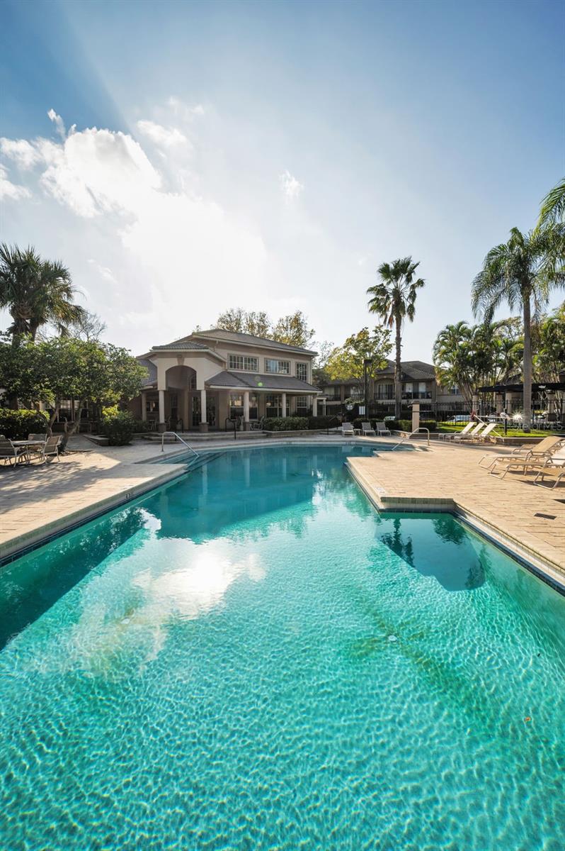 913 NORMANDY TRACE RD #913, TAMPA, FL, 33602