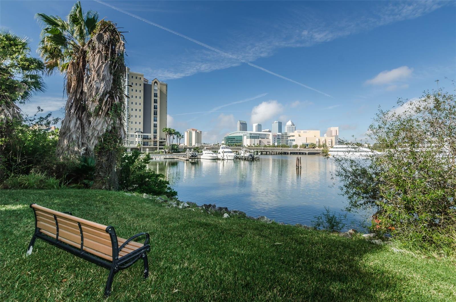 913 NORMANDY TRACE RD #913, TAMPA, FL, 33602