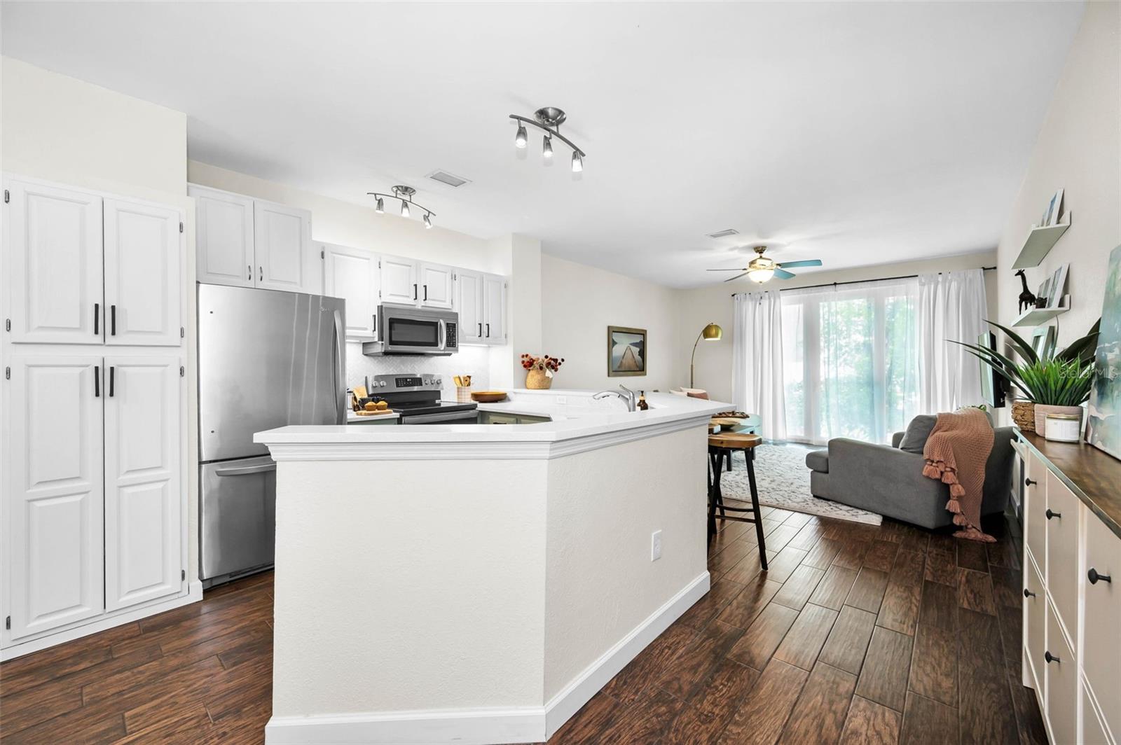 913 NORMANDY TRACE RD #913, TAMPA, FL, 33602