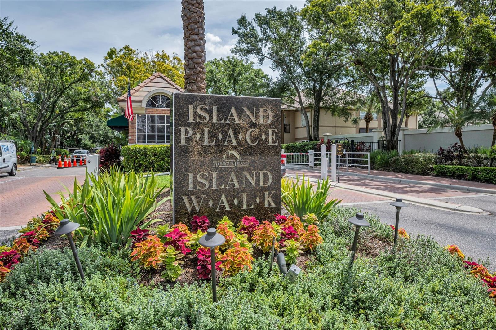 913 NORMANDY TRACE RD #913, TAMPA, FL, 33602