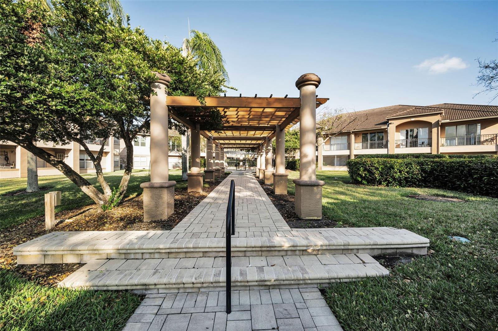 913 NORMANDY TRACE RD #913, TAMPA, FL, 33602