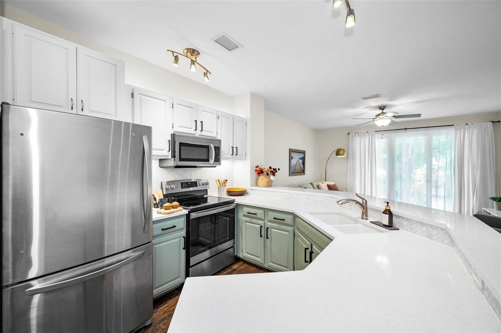 913 NORMANDY TRACE RD #913, TAMPA, FL, 33602