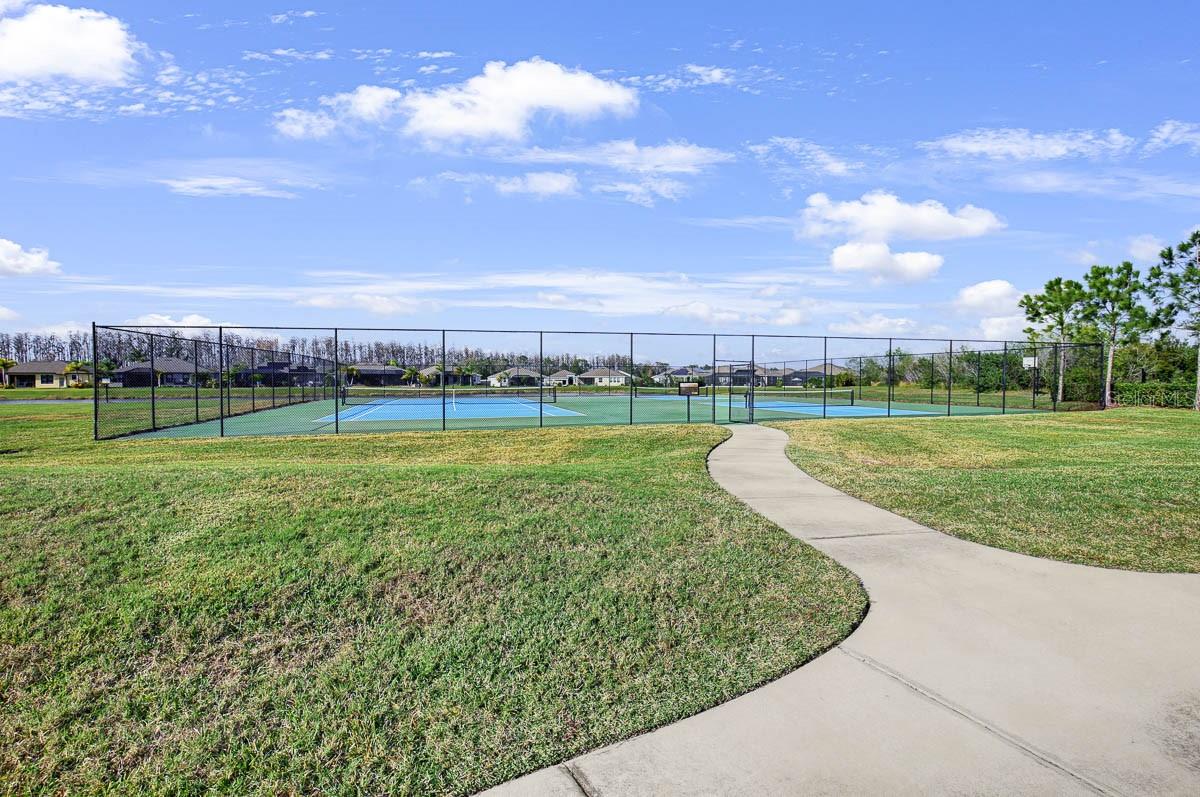 16555 MOSAIC OAR DR, WIMAUMA, FL, 33598