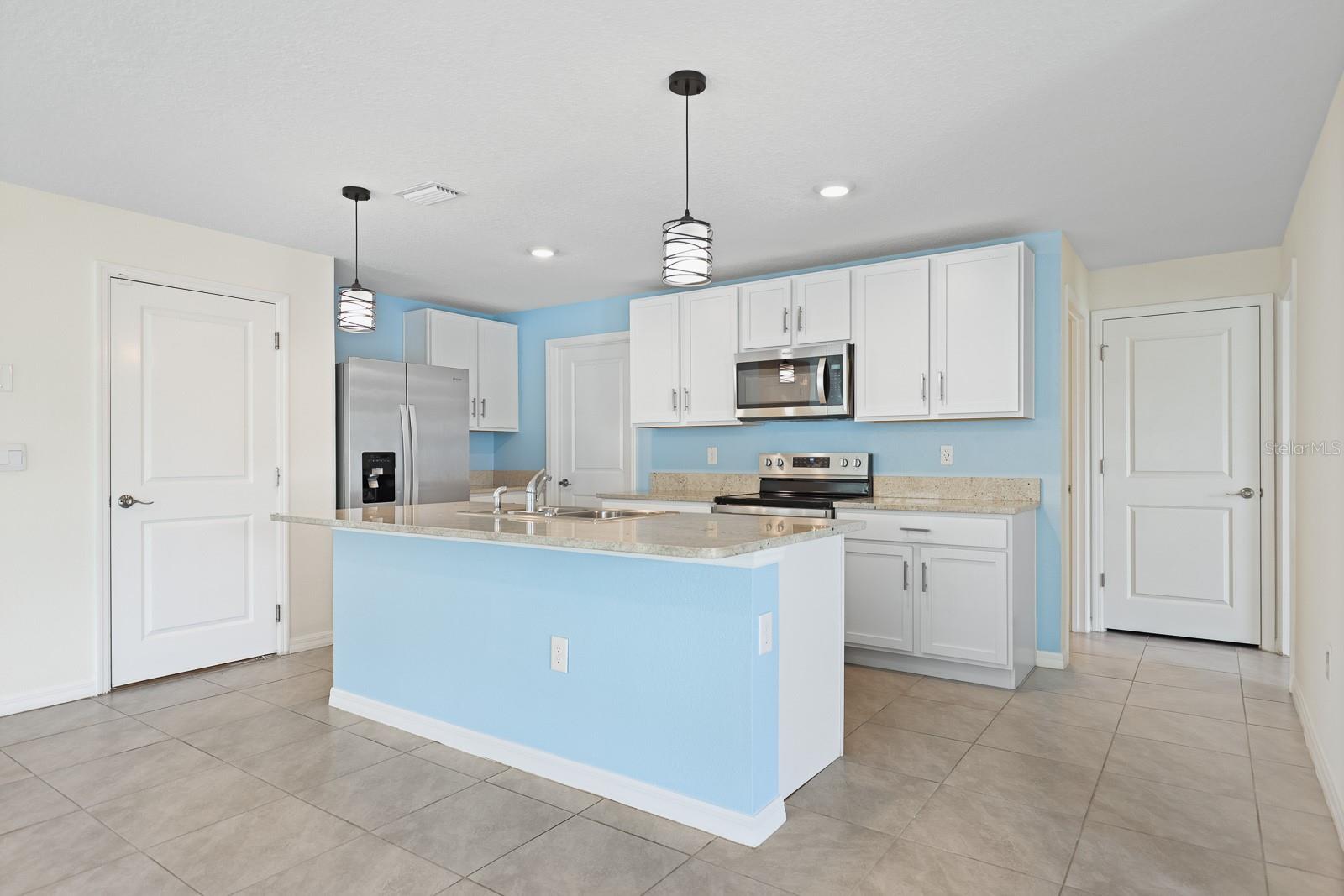 16555 MOSAIC OAR DR, WIMAUMA, FL, 33598