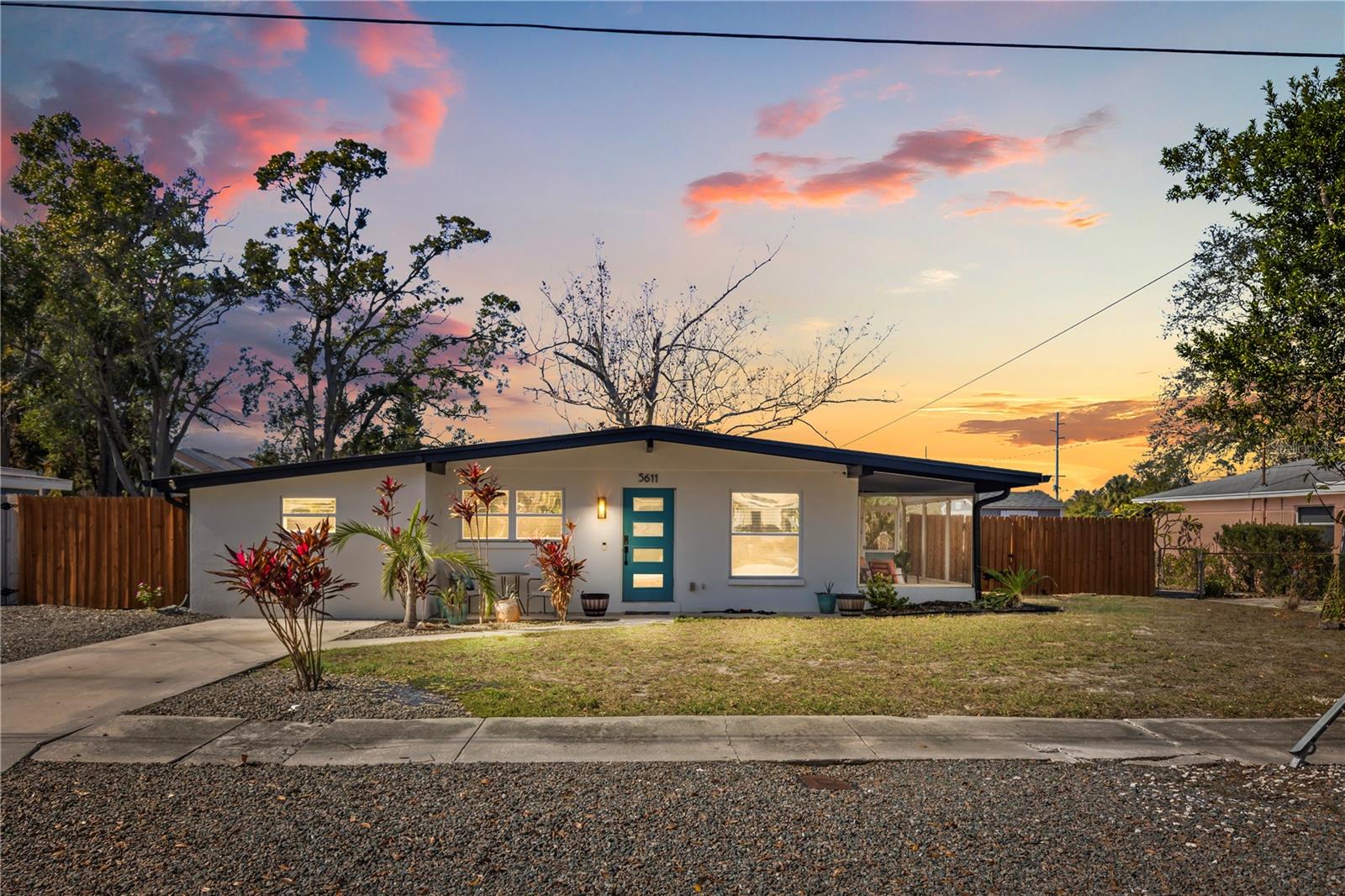 5611 S SHERIDAN RD, TAMPA, FL, 33611