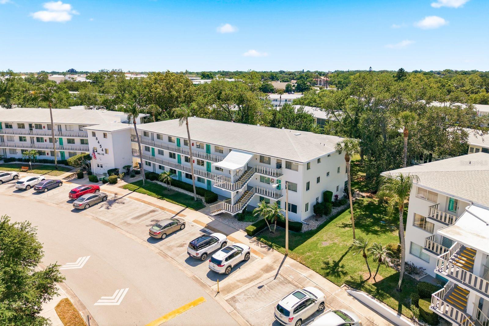 8454 111TH ST #209, SEMINOLE, FL, 33772