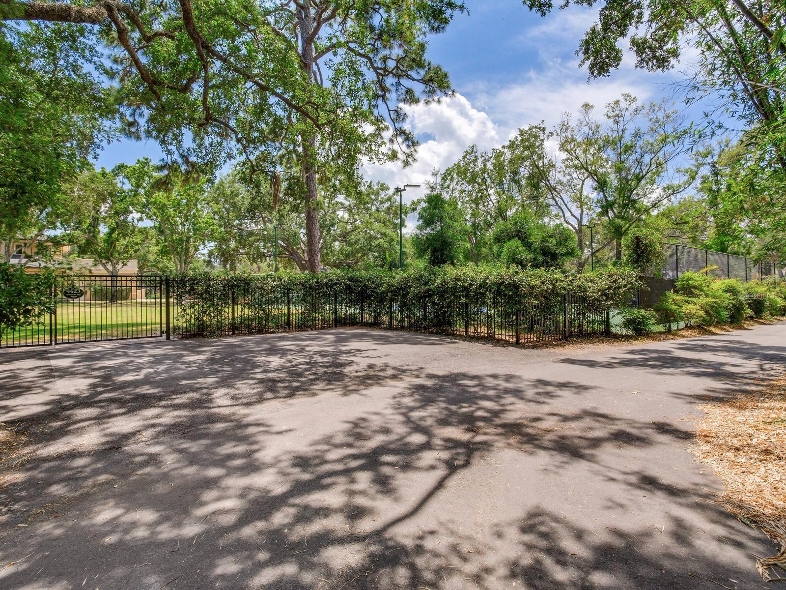HENDERSON BEACH, TAMPA, FL, 33629