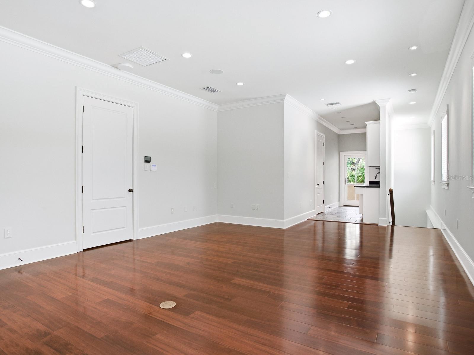 HENDERSON BEACH, TAMPA, FL, 33629
