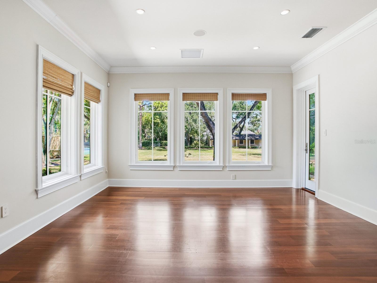 HENDERSON BEACH, TAMPA, FL, 33629