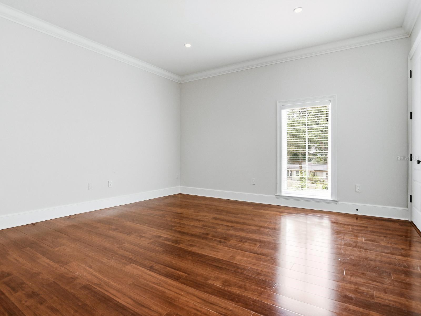 HENDERSON BEACH, TAMPA, FL, 33629