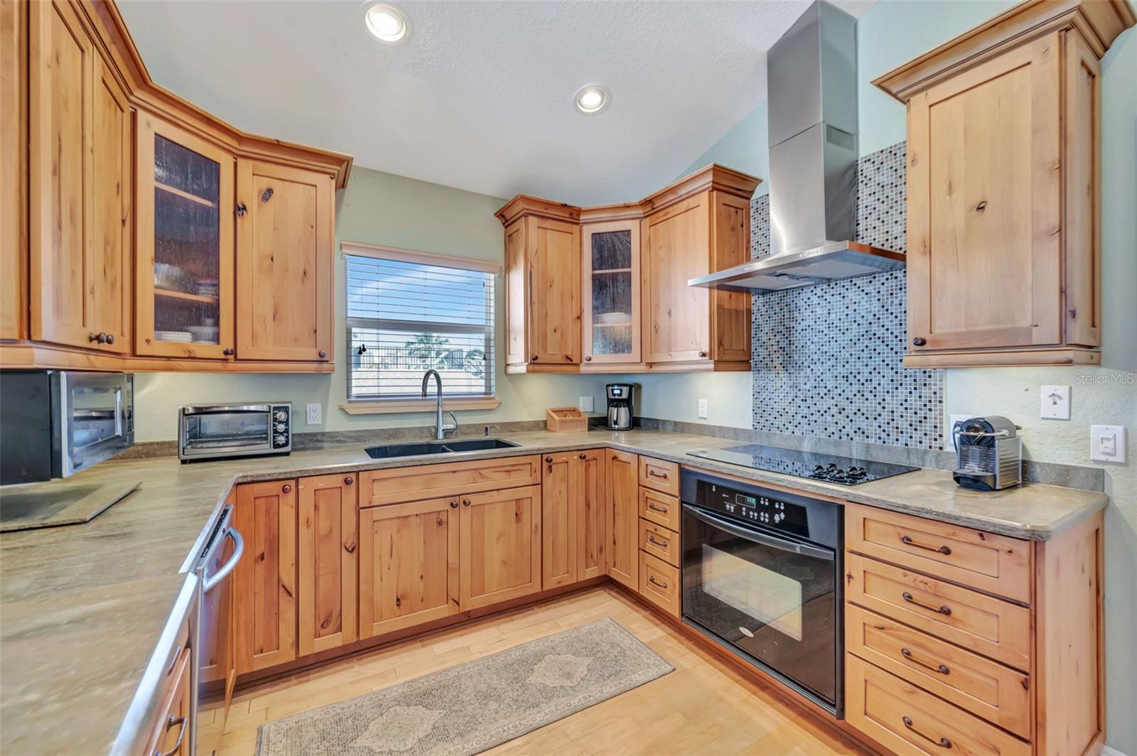 1105 GULF DR S #3, BRADENTON BEACH, FL, 34217