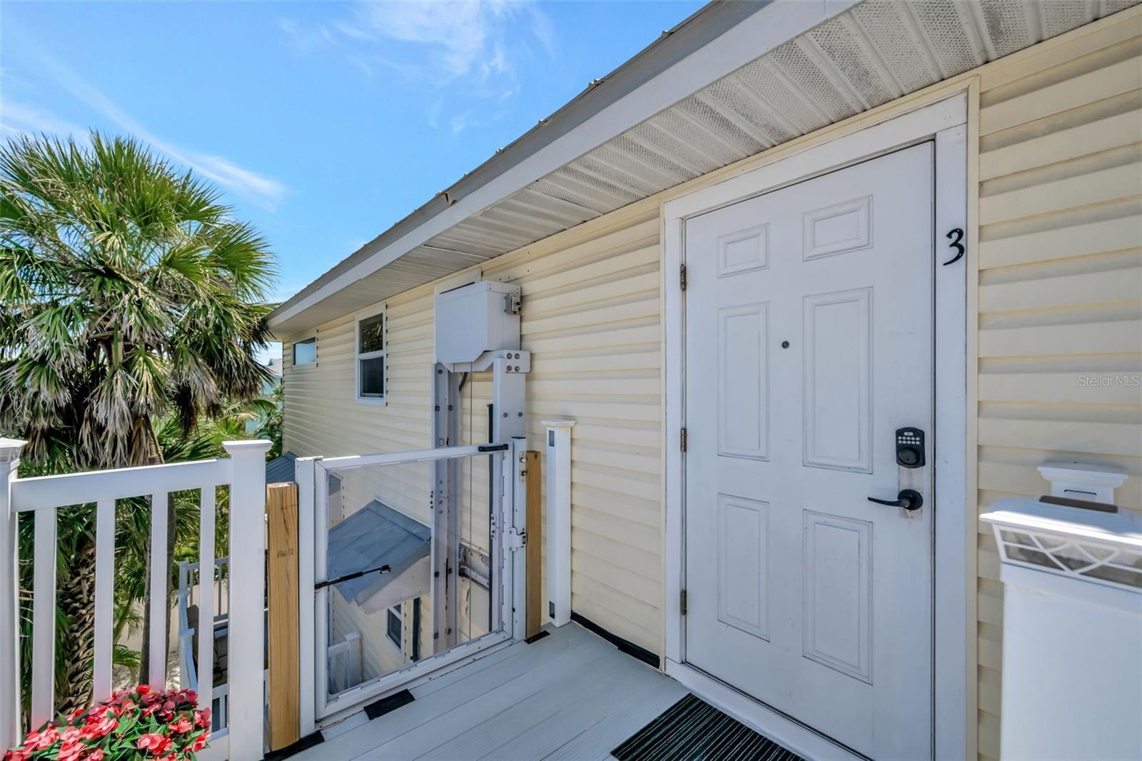 1105 GULF DR S #3, BRADENTON BEACH, FL, 34217