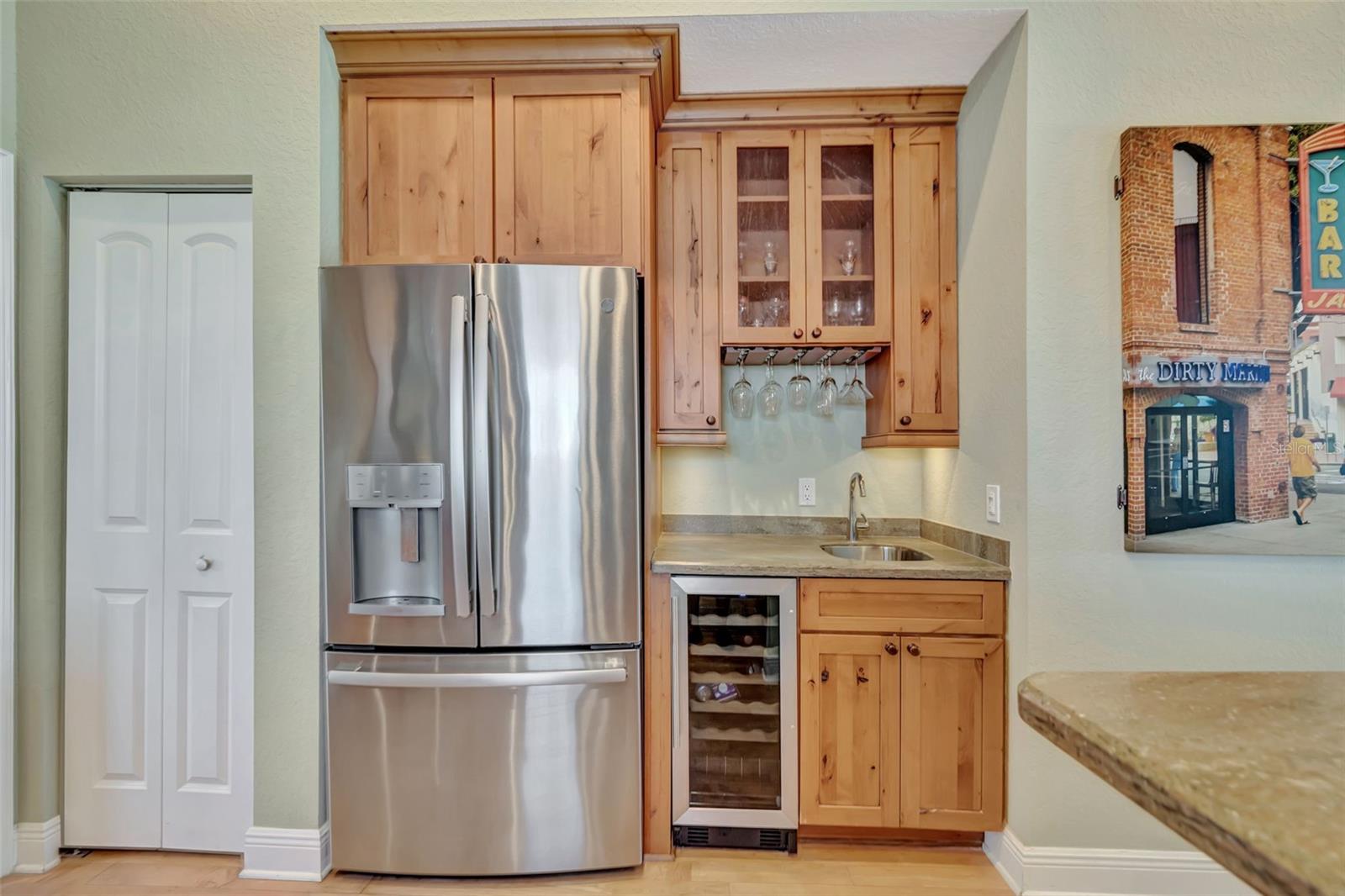 1105 GULF DR S #3, BRADENTON BEACH, FL, 34217