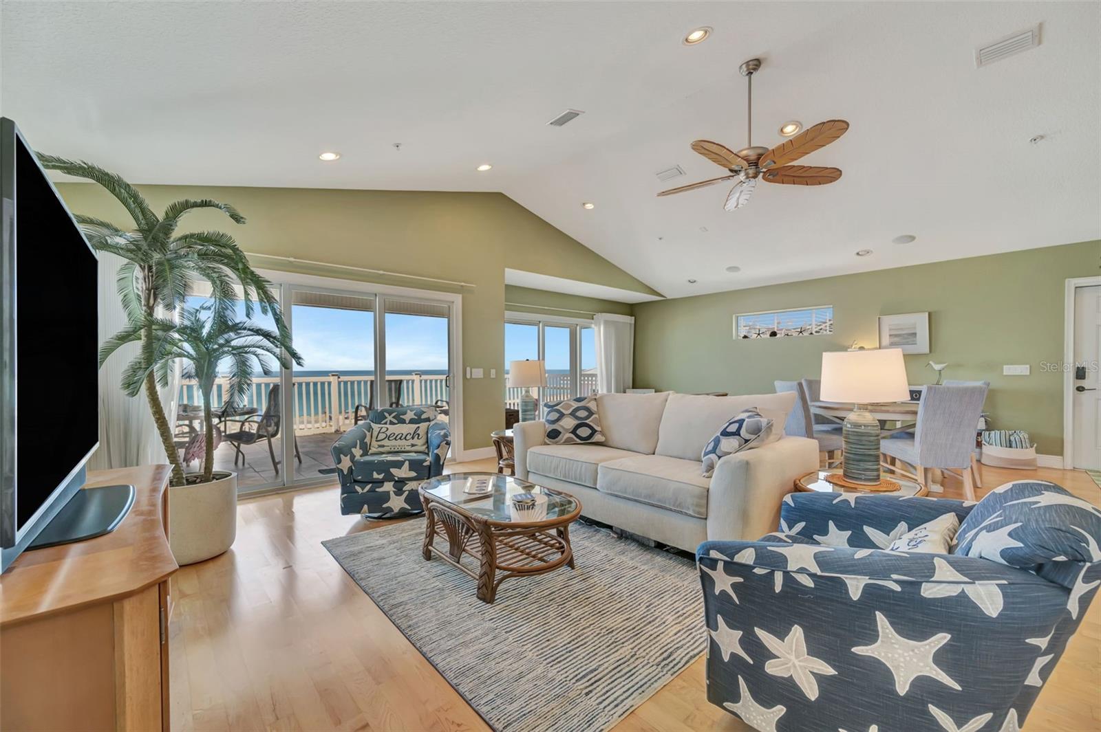 1105 GULF DR S #3, BRADENTON BEACH, FL, 34217