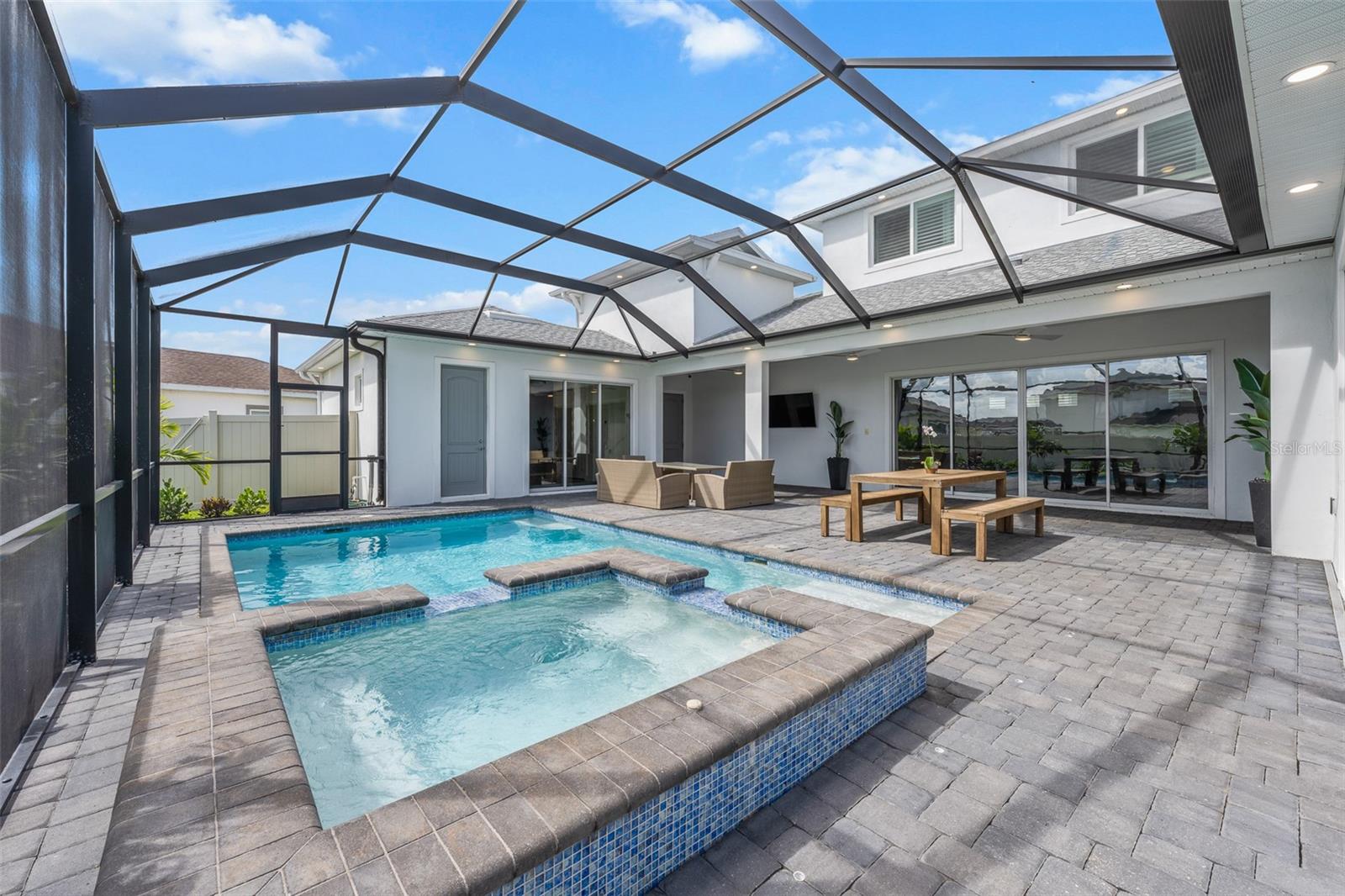 8714 DRUMMER PLANK DR, WESLEY CHAPEL, FL, 33545