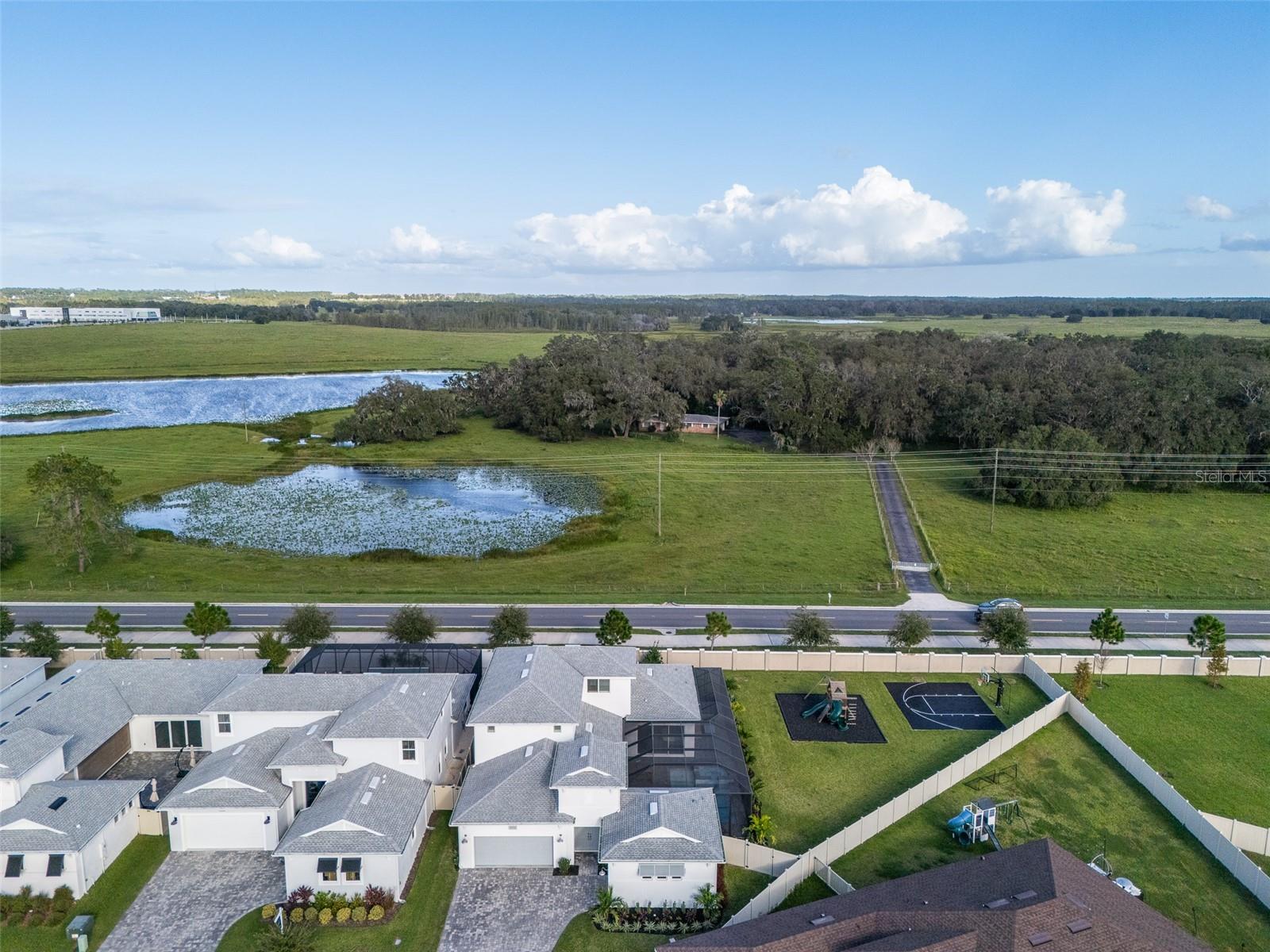 8714 DRUMMER PLANK DR, WESLEY CHAPEL, FL, 33545