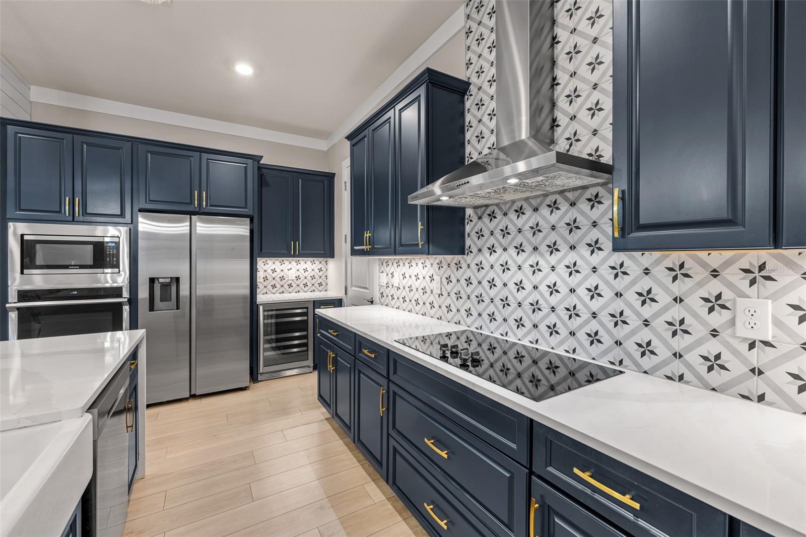 8714 DRUMMER PLANK DR, WESLEY CHAPEL, FL, 33545