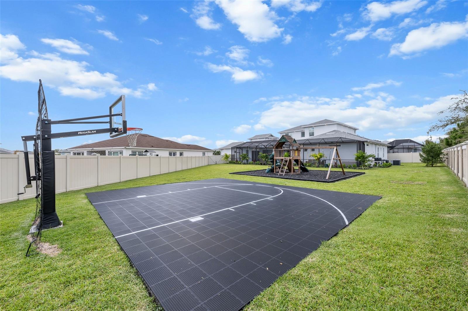 8714 DRUMMER PLANK DR, WESLEY CHAPEL, FL, 33545