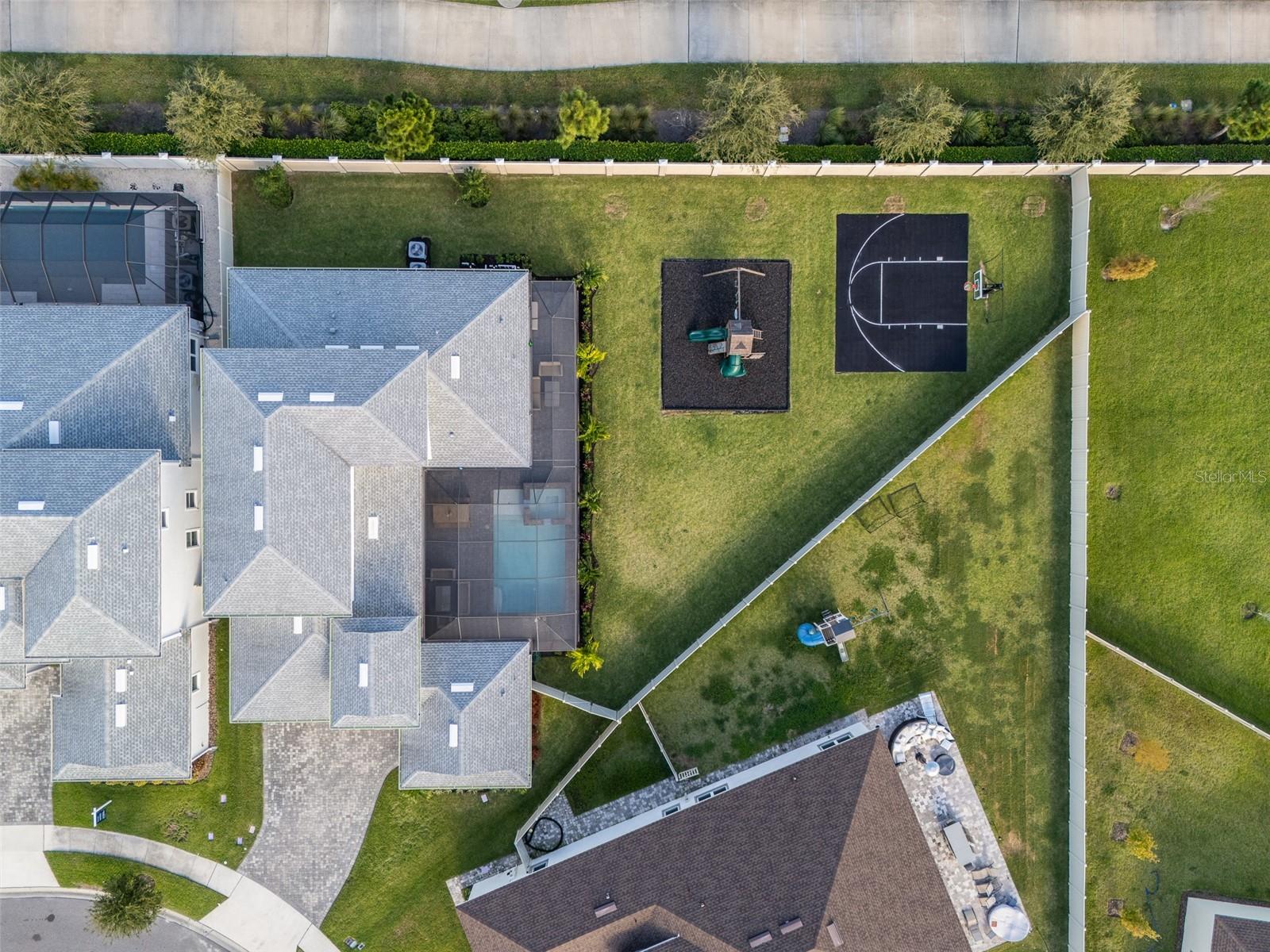 8714 DRUMMER PLANK DR, WESLEY CHAPEL, FL, 33545