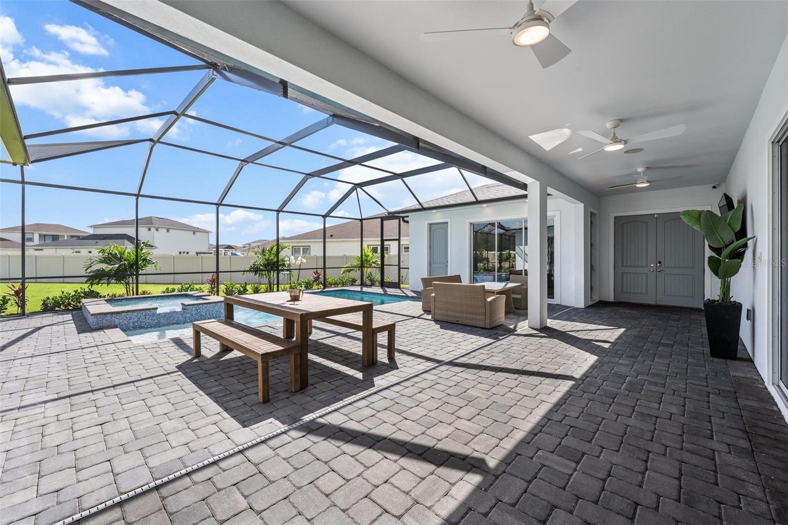 8714 DRUMMER PLANK DR, WESLEY CHAPEL, FL, 33545