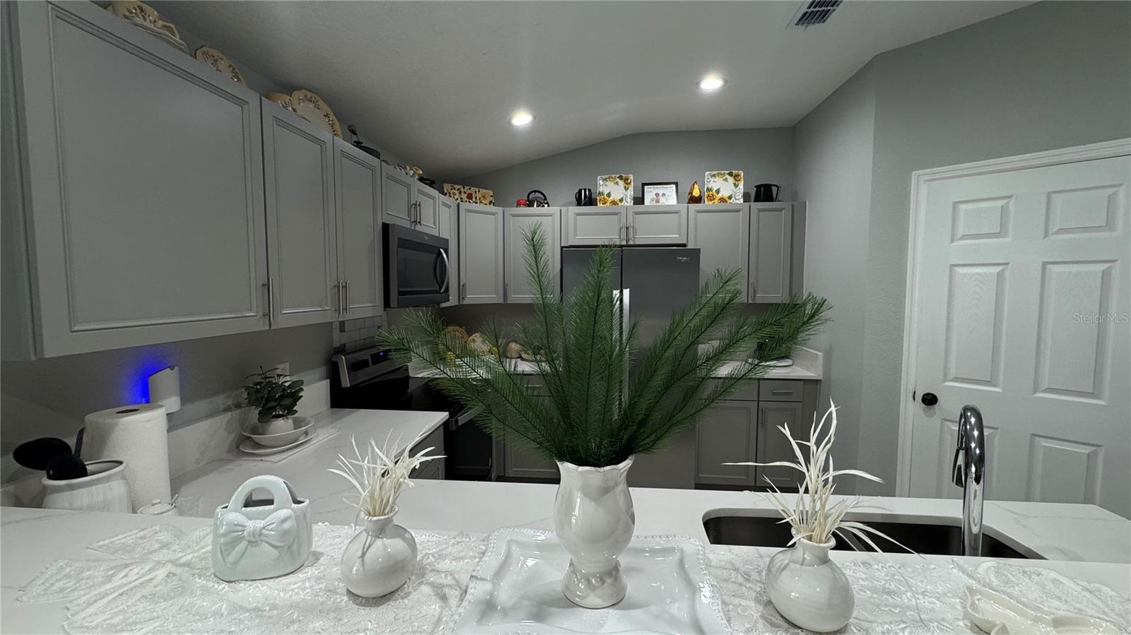 1012 E SILVER STAR RD, OCOEE, FL, 34761