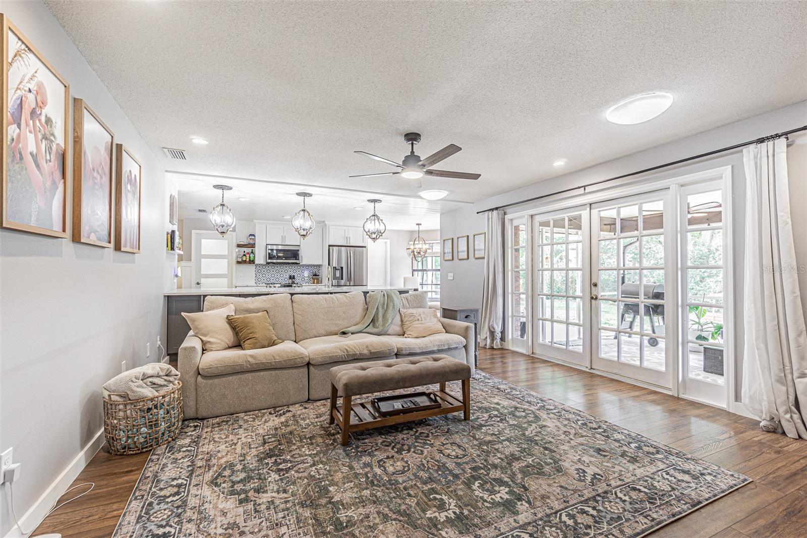 1107 OAKRIDGE MANOR DR, BRANDON, FL, 33511