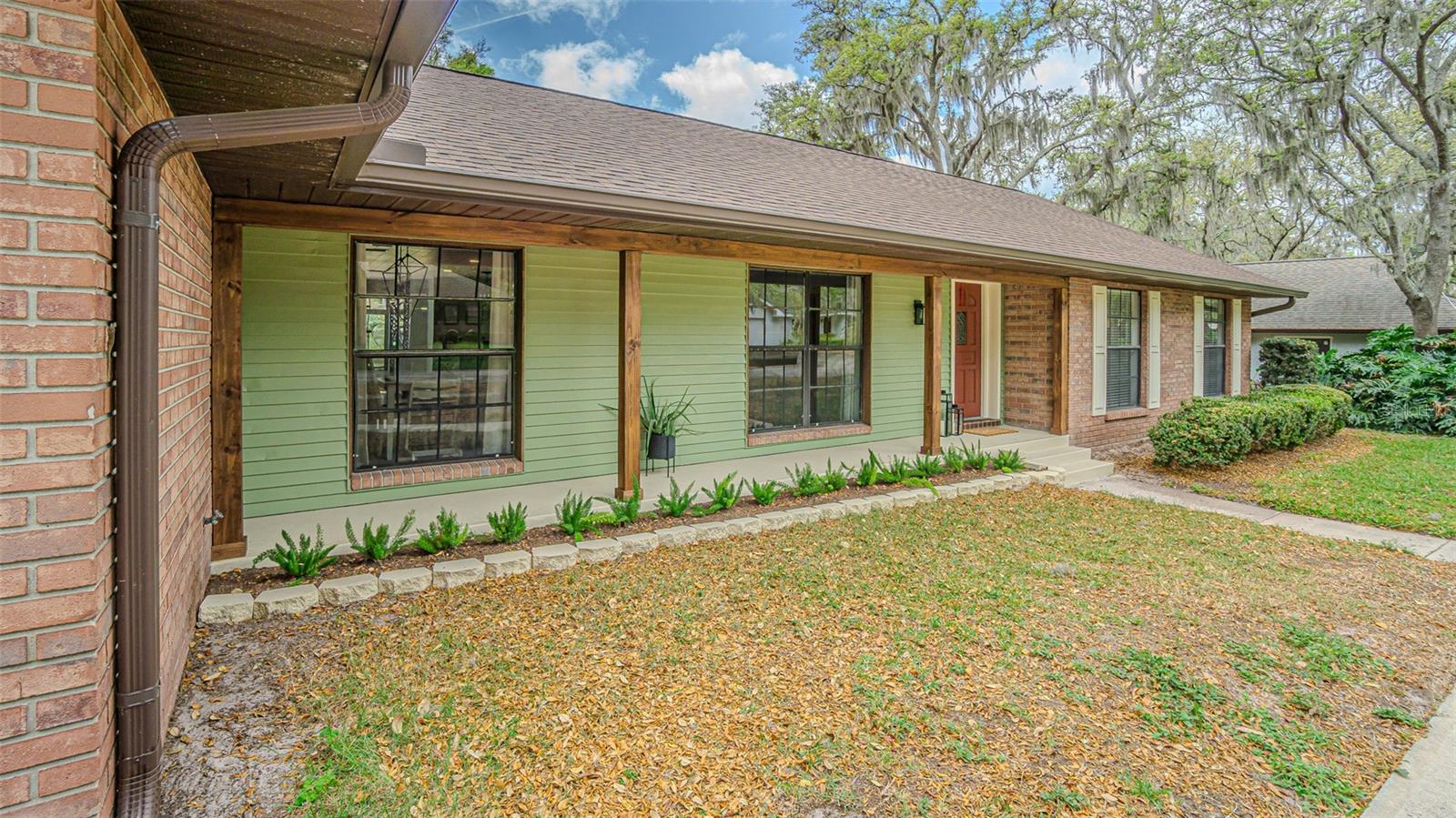 1107 OAKRIDGE MANOR DR, BRANDON, FL, 33511