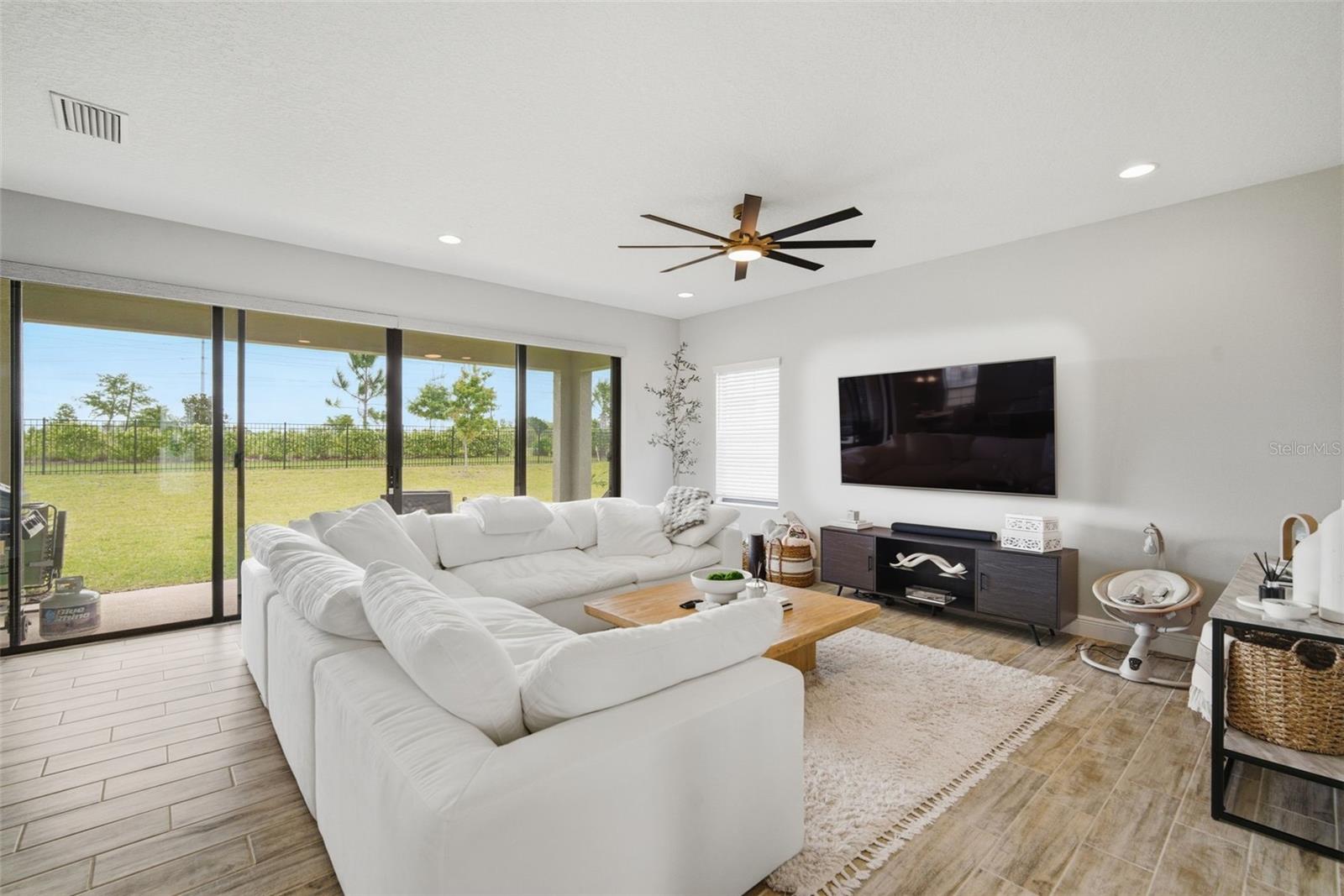 6396 ROADSTEAD CT, APOLLO BEACH, FL, 33572