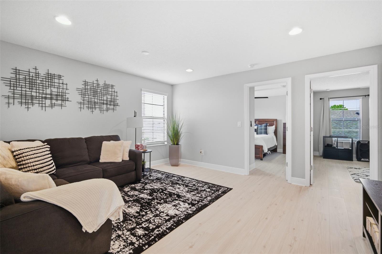 6396 ROADSTEAD CT, APOLLO BEACH, FL, 33572