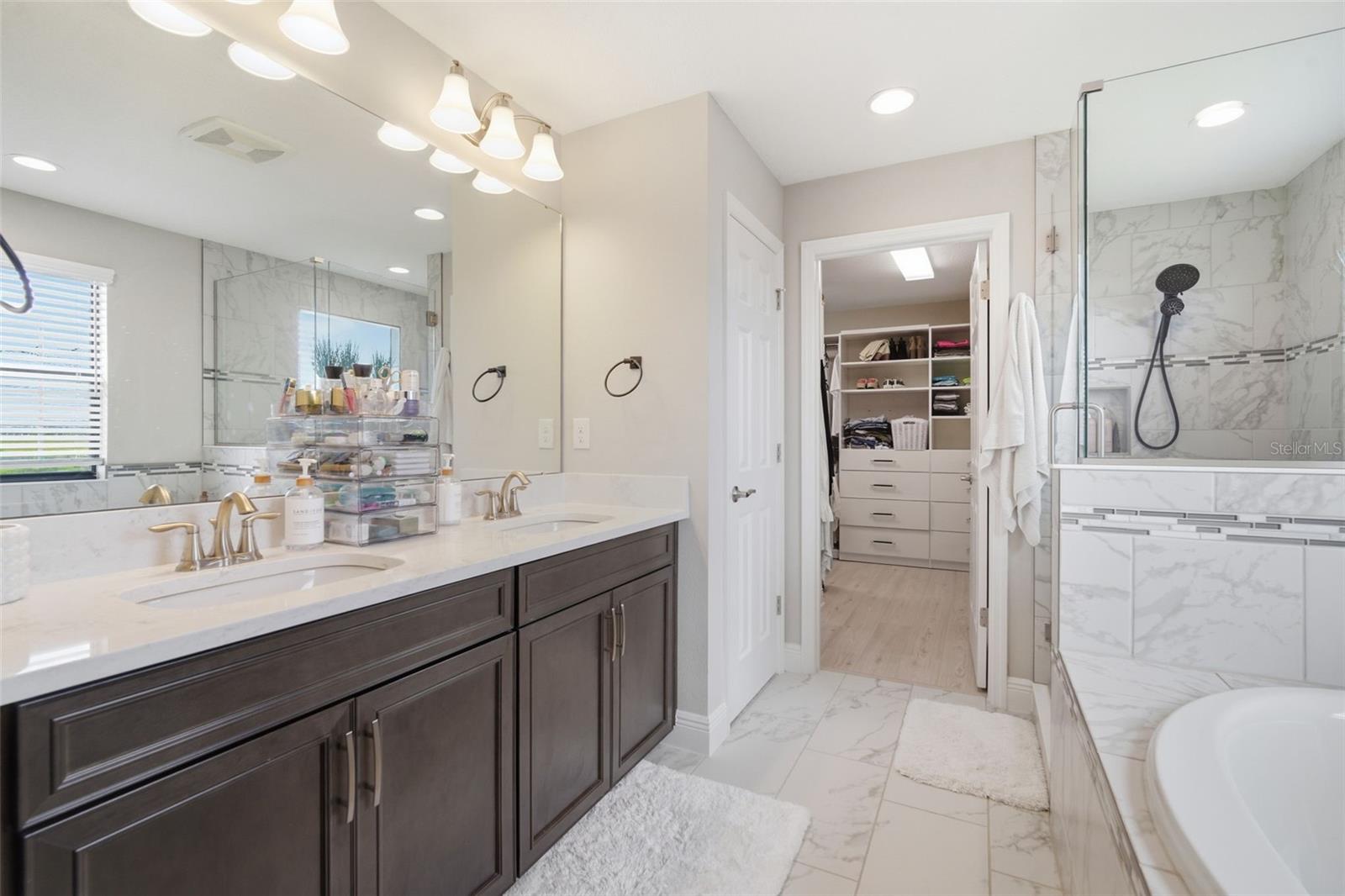 6396 ROADSTEAD CT, APOLLO BEACH, FL, 33572
